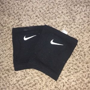 volleyball knee pads